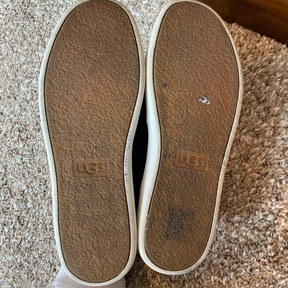 UGG CAS Black Sequin & Stars Slip-on Sneakers Shoes Women’s US Size 9 - Picture 5 of 5